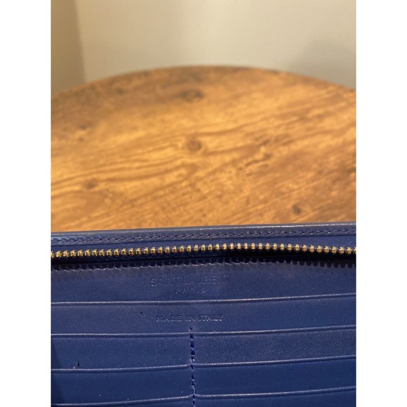 Saint Laurent Rive Gauche Leather Zip Around Wallet Blue - Picture 7 of 16